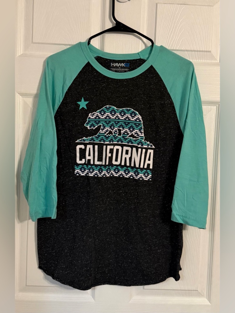 Tony Hawk Women’s Long Sleeve California Graphic Tshirt Blue Sleeves Medium